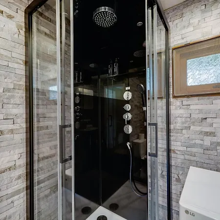 Rustig Gelegen In Het Bos - Шале Пюттен