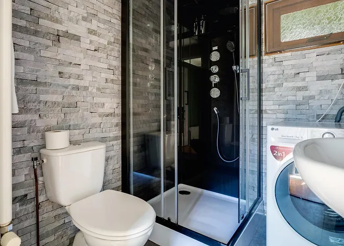 Rustig Gelegen In Het Bos -