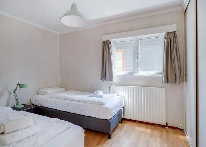 Rustig Gelegen In Het Bos - Chalet